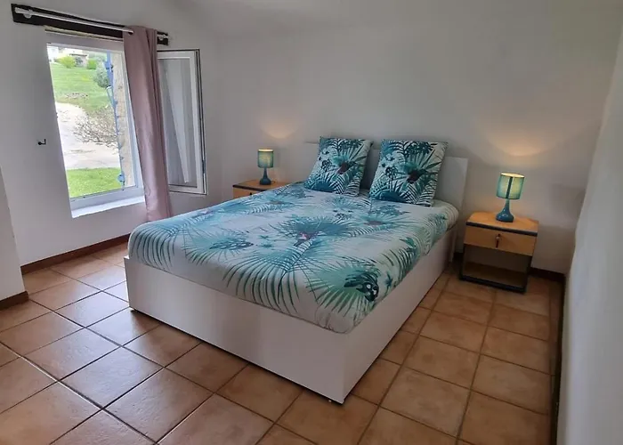 Maison Dans Un Endroit Paisible