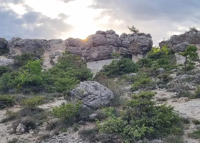Maison Dans Un Endroit Paisible