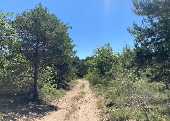 Maison Dans Un Endroit Paisible Hébergement de vacances *