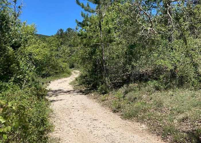 Maison Dans Un Endroit Paisible Hébergement de vacances
